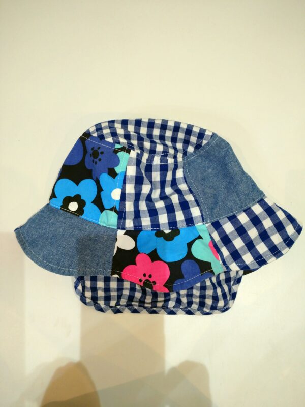 111.【子供服】帽子　頭囲50㎝【ファッション雑貨】