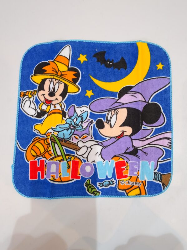 77.【雑貨】ディズニーハロウィン仕様ハンカチ【タオル類】