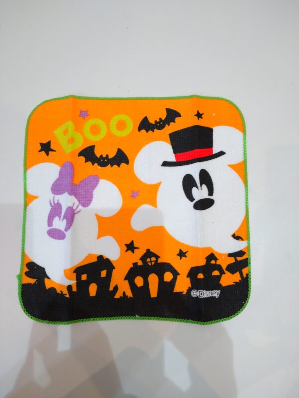 78.【雑貨】ディズニーハロウィン仕様ハンカチ【タオル類】