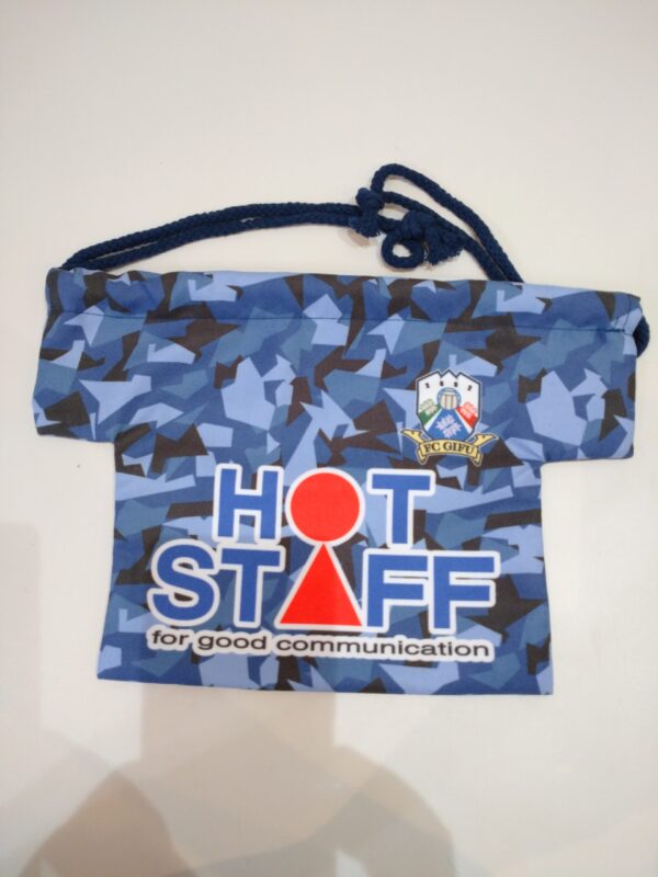 82.【雑貨】サッカーユニフォーム型巾着